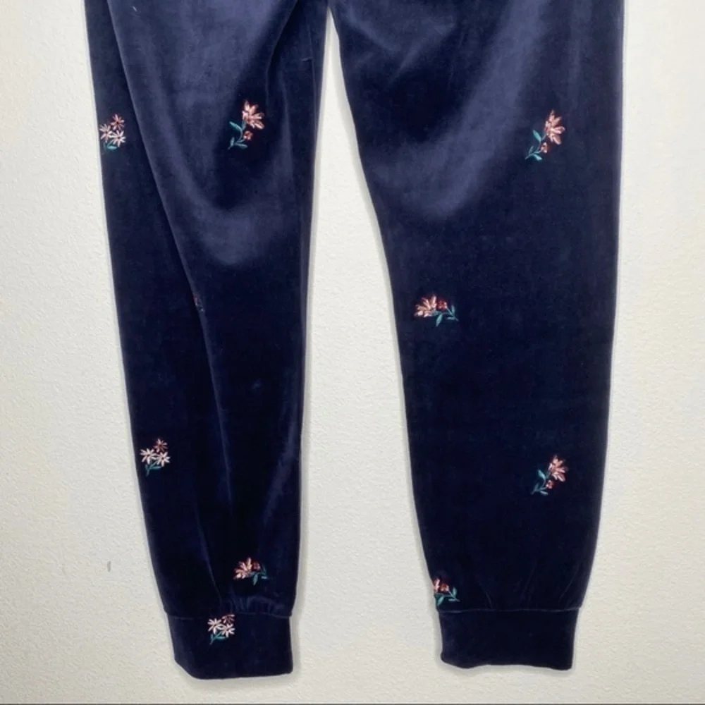 Juicy Couture Black Label Navy Blue Floral Embroidered Jogger Pants NWT